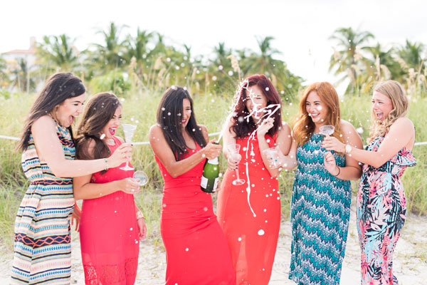 Capture the best moments with your favorite girlfriends!
