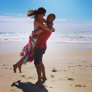 Instagram_findingeco_couple on beach