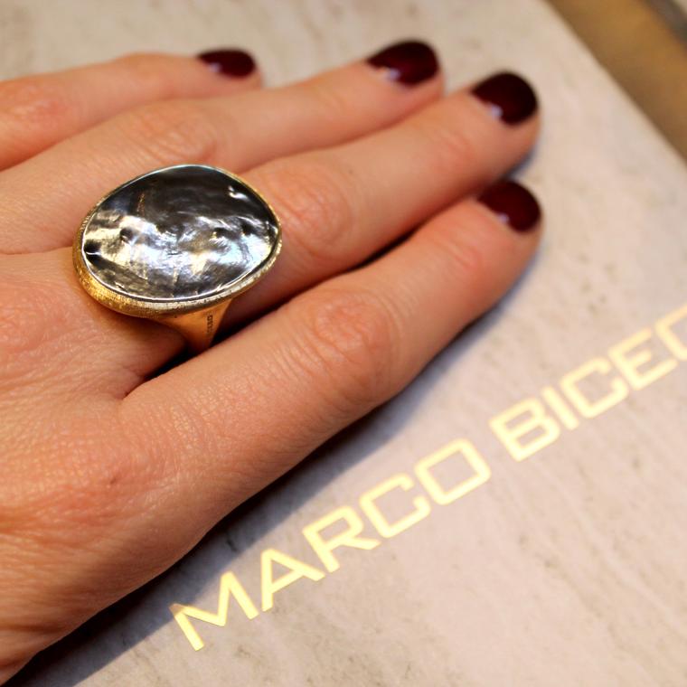Marco Bicego Lunaria ring with grey mother-of-pearl