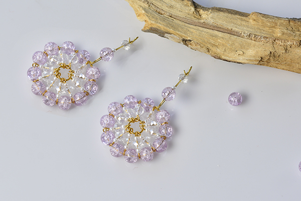 final look of the purple glass bead hoop earrings