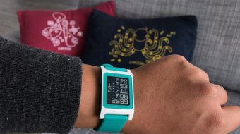 Pebble's new update gets serious about heart rate