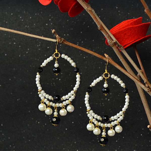 Here is the final look of the elegant white pearl hoop earrings: