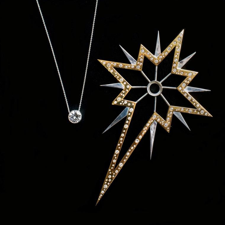 77 Diamonds Christmas star with diamond necklace