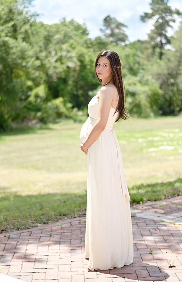 The perfect bridesmaid dress for the soon-to-be mama