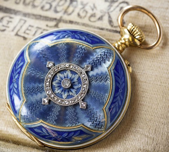 The Heinrich Moser pocket-watch that has inspired two Heritage wristwatches to date.