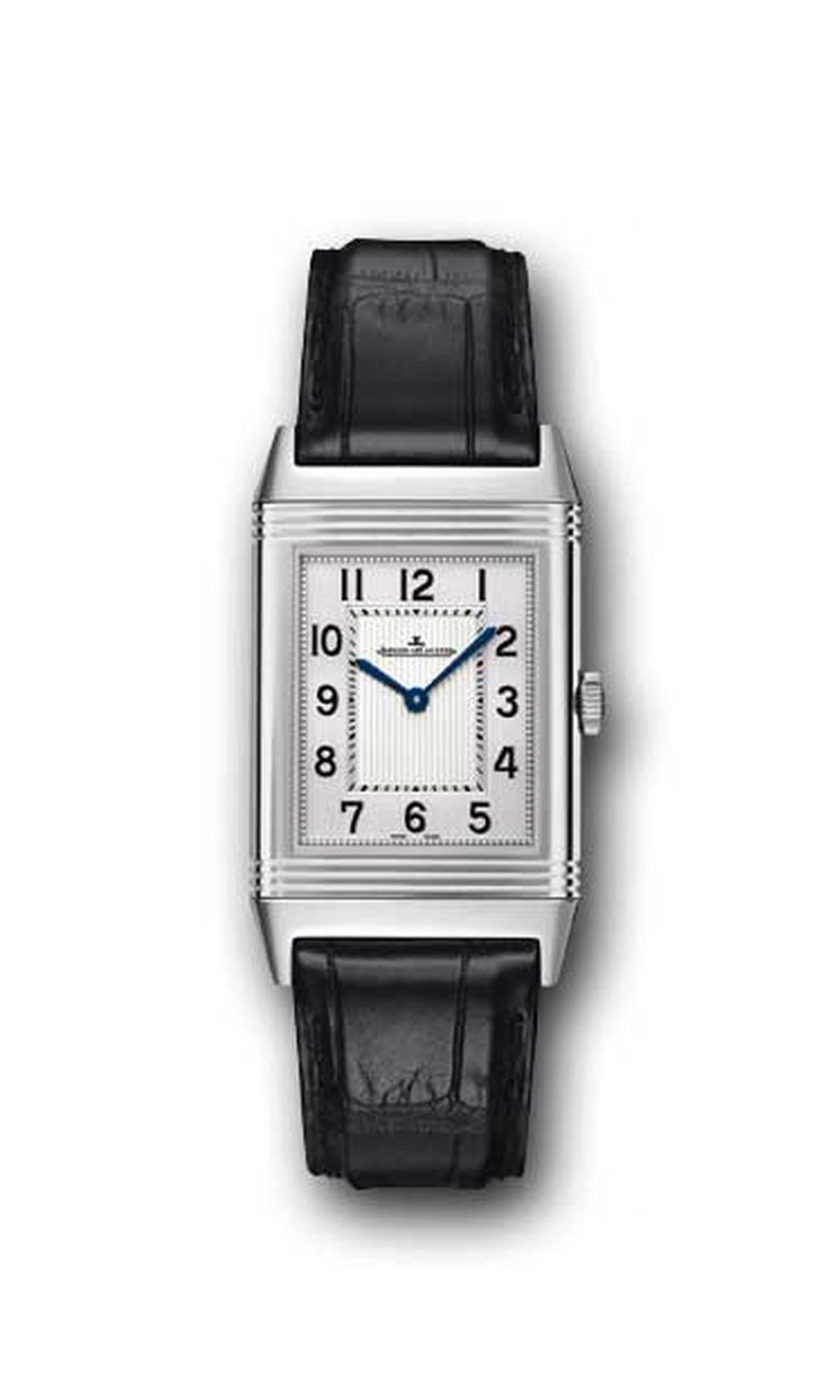 A request by British polo players in India to find a way to shield the glass on their watches from the blows of a mallet, led to an ingenious solution and a winning design. In 1931, Jaeger-LeCoultre filed for a patent for its reversible watch, a swivel-ba