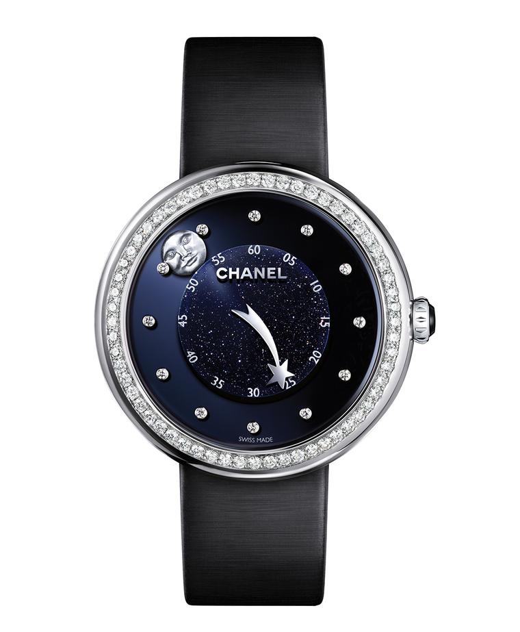Mademoiselle-Prive-Moon-and-Comet-Dial-FB-baselworld