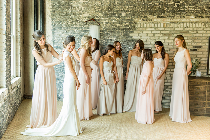 Dying to nail the mismatched bridal party trend? See how we put together the look using Paper Crown bridesmaid dresses