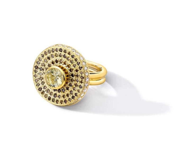 Nicola Pulvertaft for Powder Hill Spinning engagement ring in yellow gold and champagne diamonds