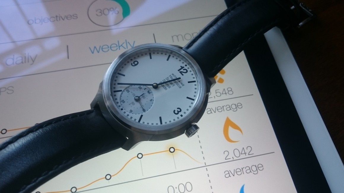 Mondaine smart watch review