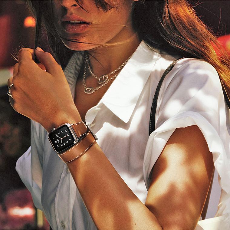 Apple watch Hermès lifestyle, photo David Sims
