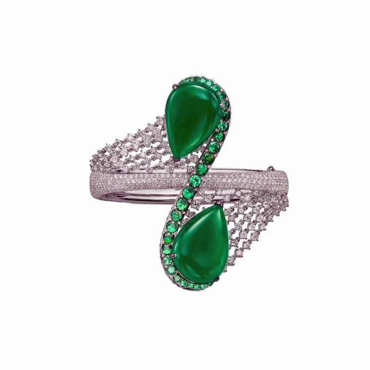 Boghossian Jewels Ballet Oriental diamond and emerald ring