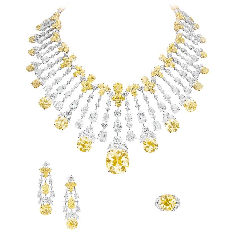 Boghossian Important Fancy yellow diamond necklace