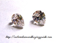 comparing 2 pear shaped diamonds