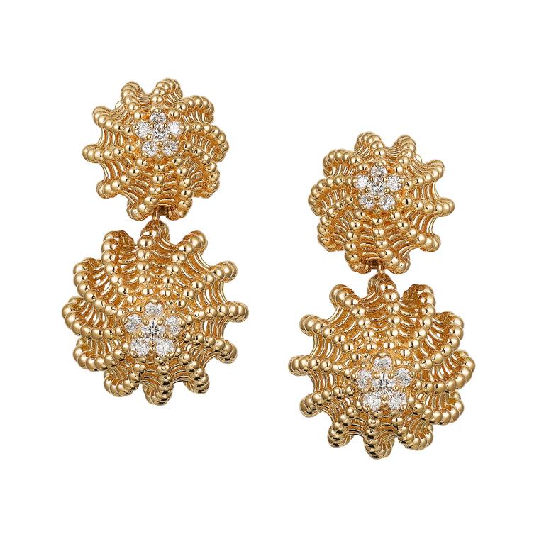 Cactus de Cartier earrings in yellow gold with diamonds