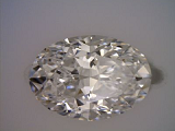 bowtie effect in oval diamonds