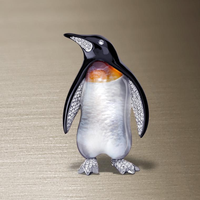 Vhernier Penguin brooch