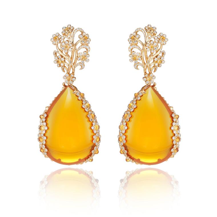 Chopard Red Carpet earrings with yellow and white diamonds