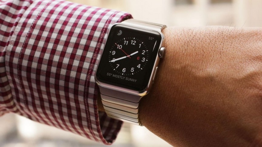 Apple Watch v Android Wear: The battle for smartwatch supremacy 
