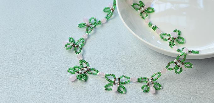 Instructions on How to Make a Green Beaded Flower Necklace