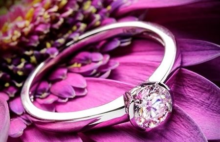 bezel-palladium-engagement-diamond-ring-450x290
